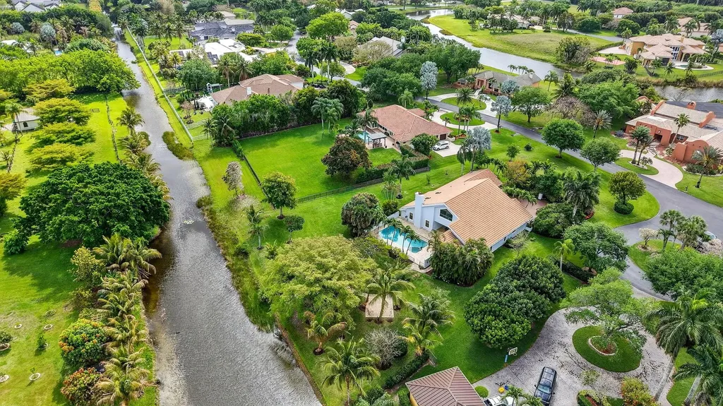 10655 Rio Hermoso Delray Beach FL 33446