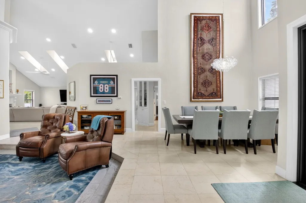 10655 Rio Hermoso Delray Beach FL 33446