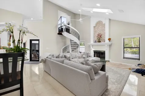 10655 Rio Hermoso Delray Beach FL 33446
