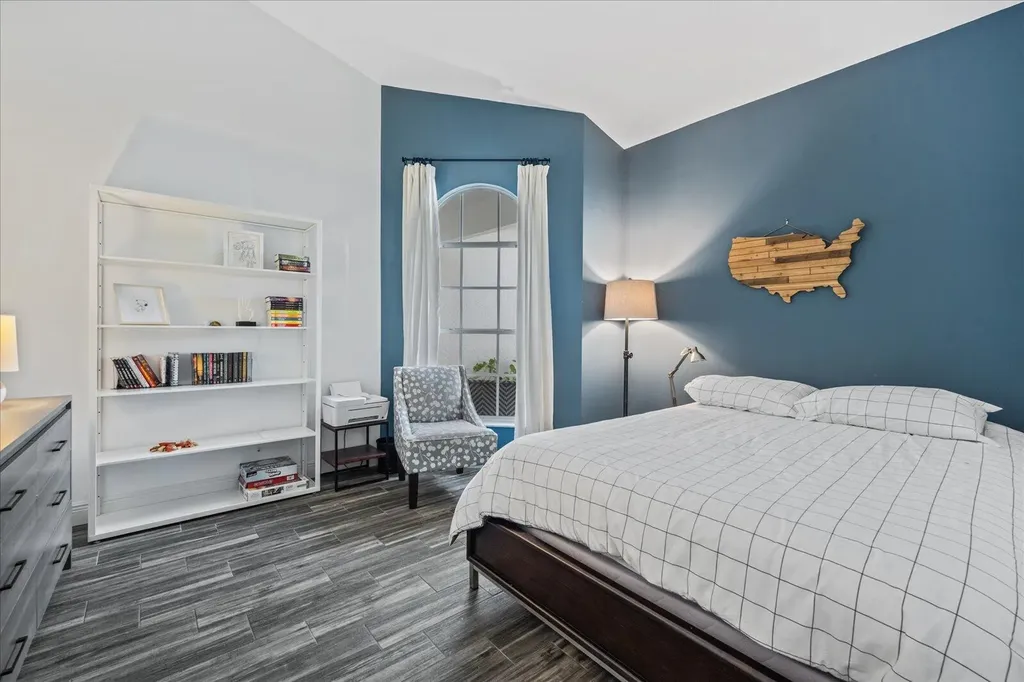 2466 Muir Circle Wellington FL 33414