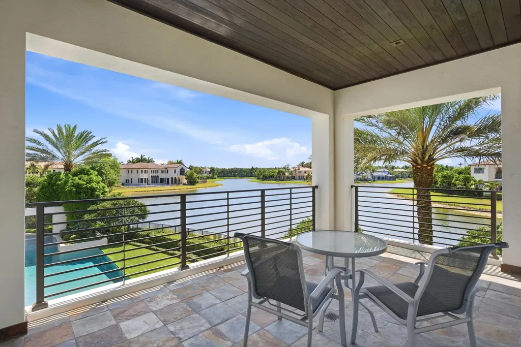 9105 Pintura Way Boca Raton FL 33496