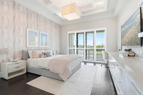 9105 Pintura Way Boca Raton FL 33496