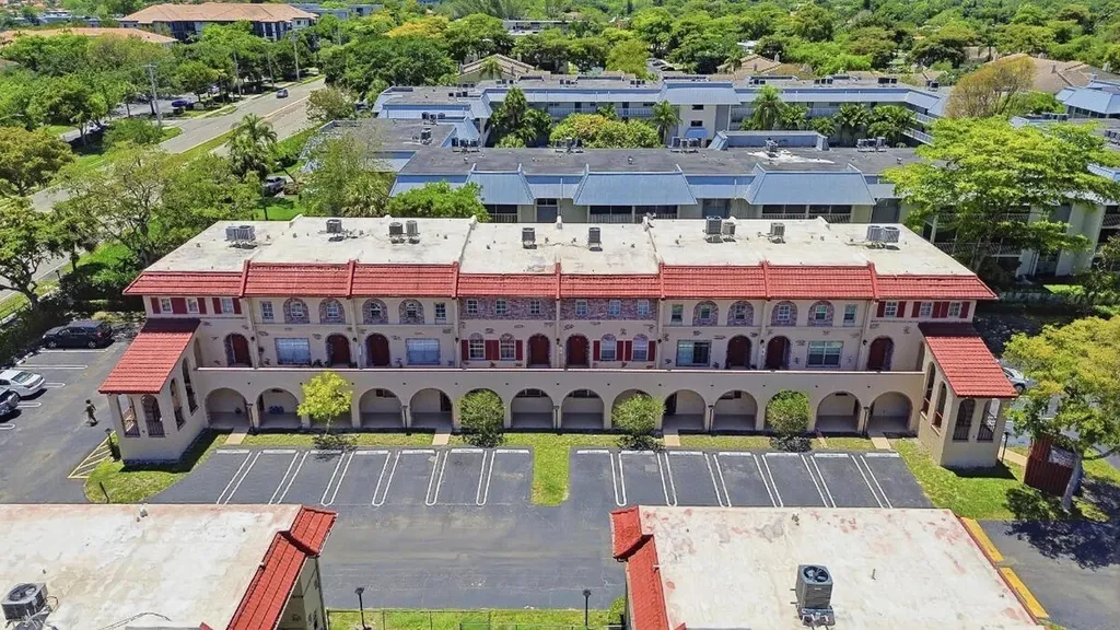 3050 N Riverside Drive Coral Springs FL 33065