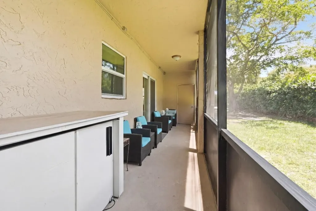 3050 N Riverside Drive Coral Springs FL 33065