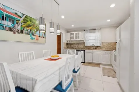 3050 N Riverside Drive Coral Springs FL 33065