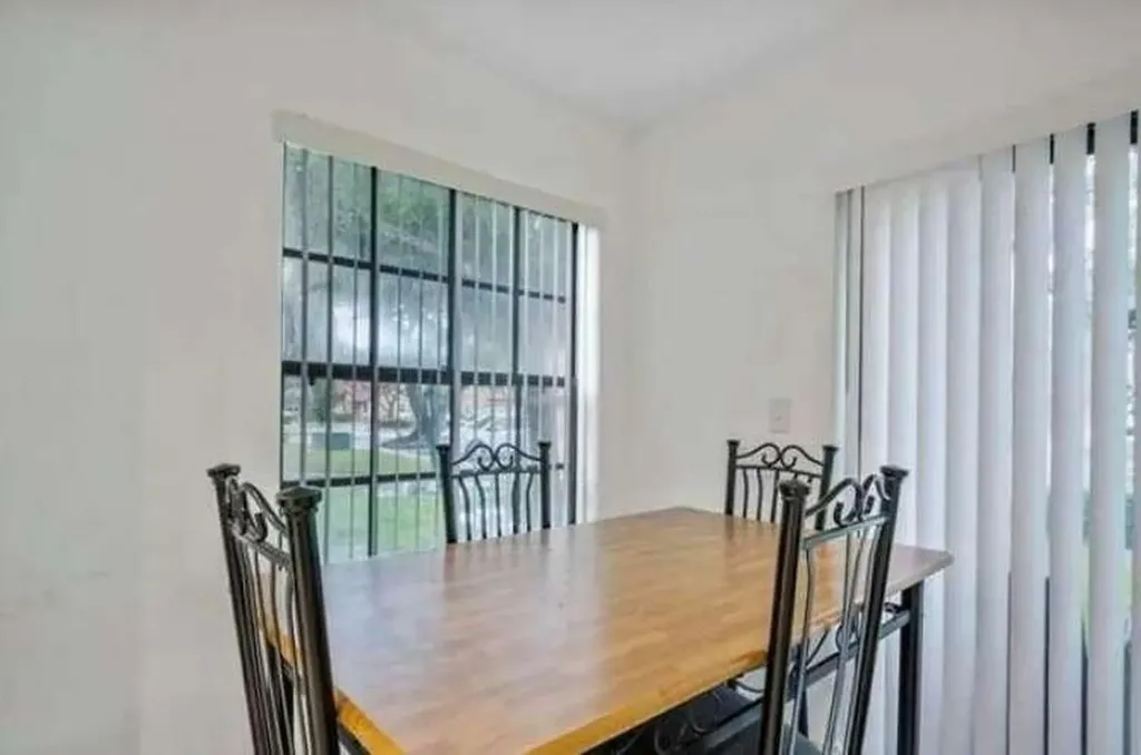 9231 W Sunrise Boulevard Plantation FL 33322
