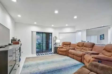 9231 W Sunrise Boulevard Plantation FL 33322