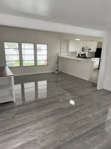 8570 SW 21st Street Davie FL 33324