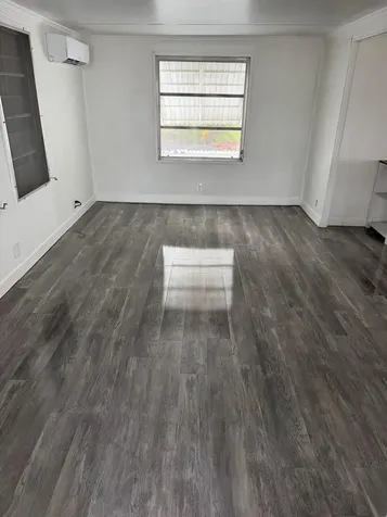 8570 SW 21st Street Davie FL 33324