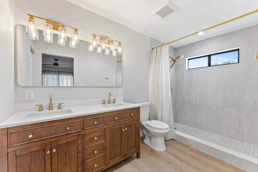 11510 NW 31st Place Sunrise FL 33323
