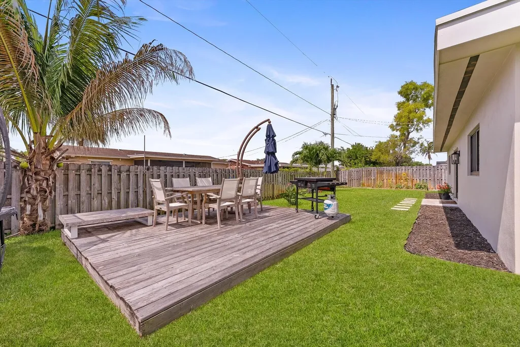 11510 NW 31st Place Sunrise FL 33323