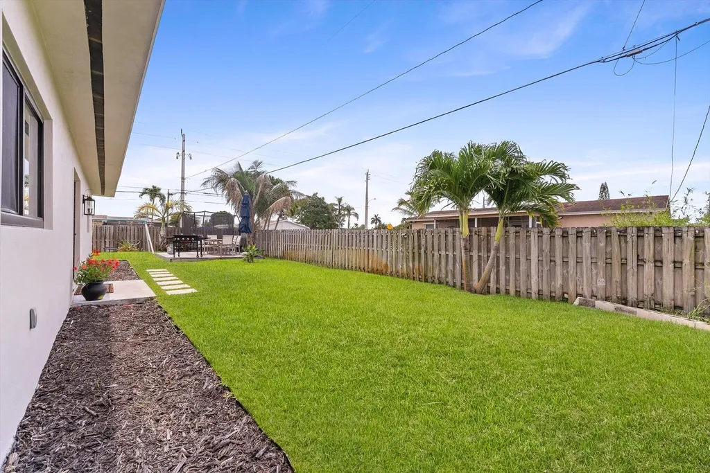 11510 NW 31st Place Sunrise FL 33323