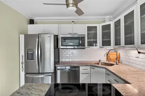 2900 NE 30th Street Fort Lauderdale FL 33306