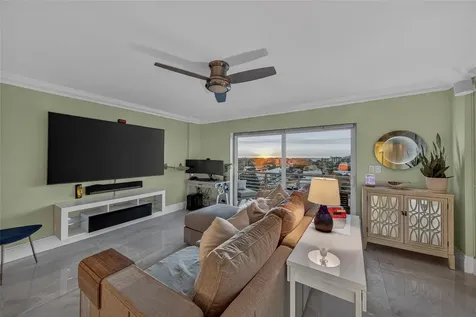 2900 NE 30th Street Fort Lauderdale FL 33306
