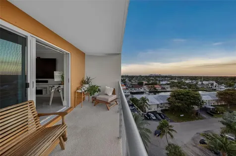 2900 NE 30th Street Fort Lauderdale FL 33306