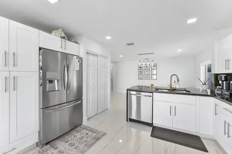 12741 NW 11th Court Sunrise FL 33323