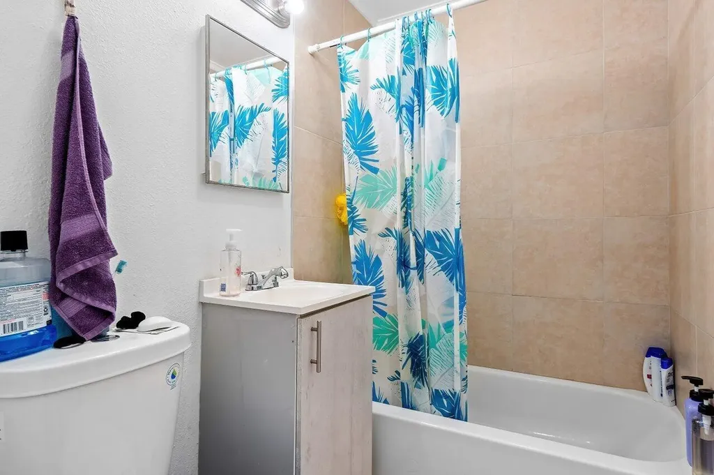921 43rd Street West Palm Beach FL 33407