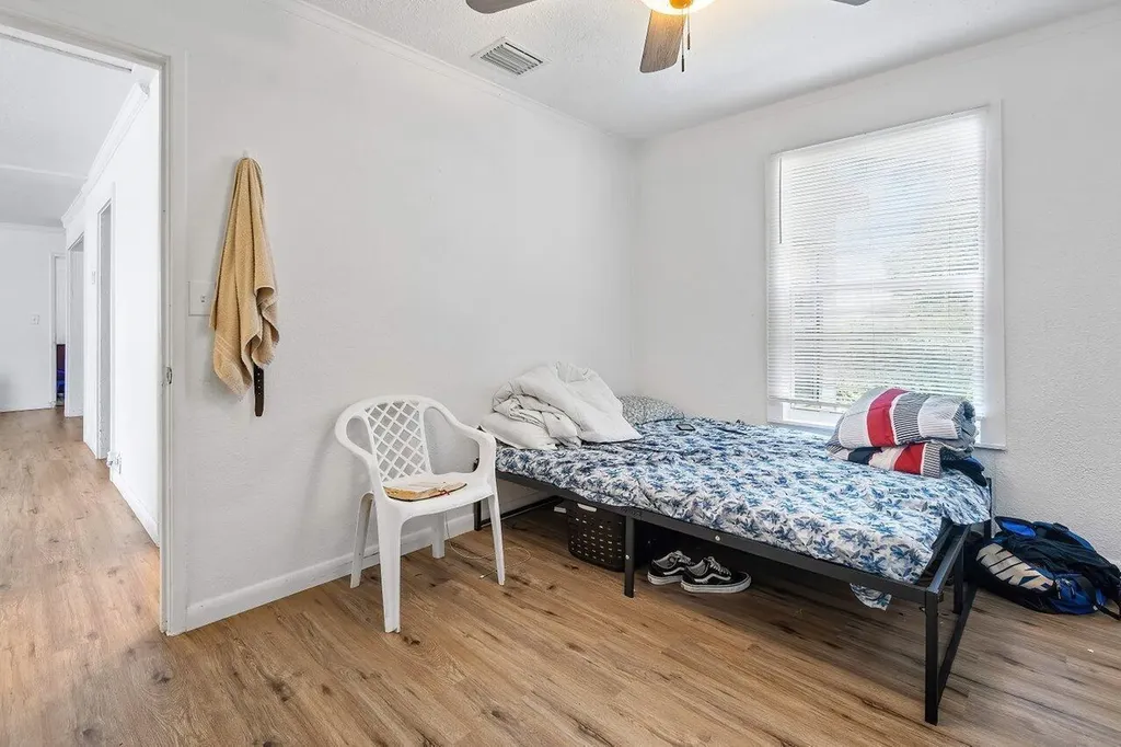 921 43rd Street West Palm Beach FL 33407