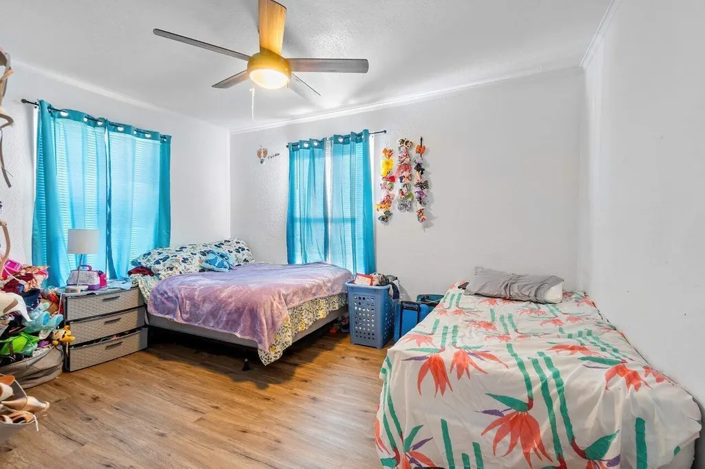 921 43rd Street West Palm Beach FL 33407
