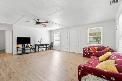 921 43rd Street West Palm Beach FL 33407