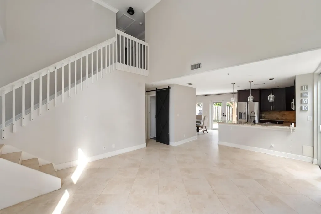 9859 NW 2nd Street Plantation FL 33324