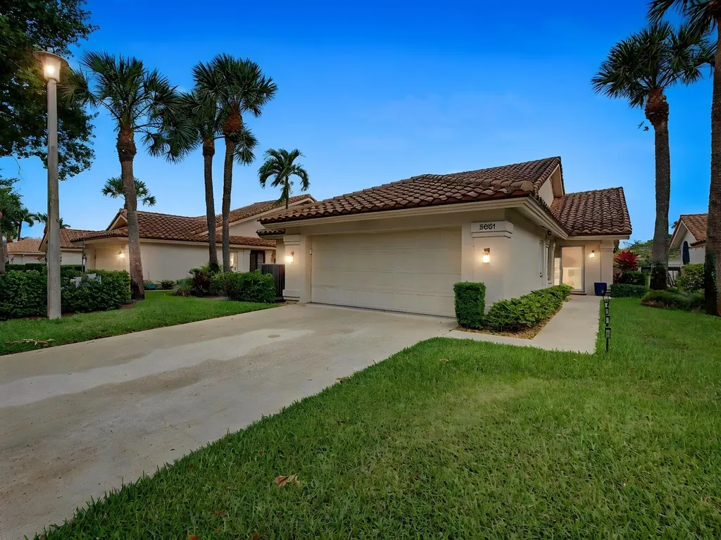 2631 Mohawk Circle West Palm Beach FL 33409