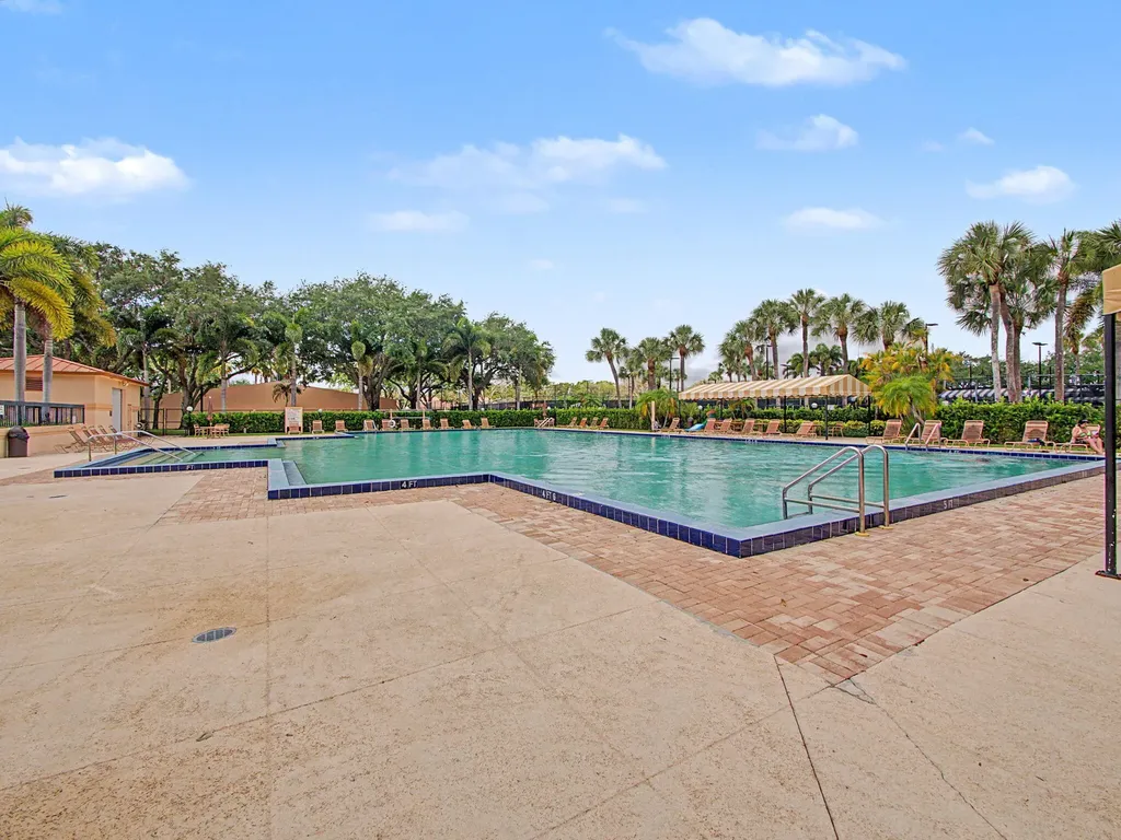 2631 Mohawk Circle West Palm Beach FL 33409
