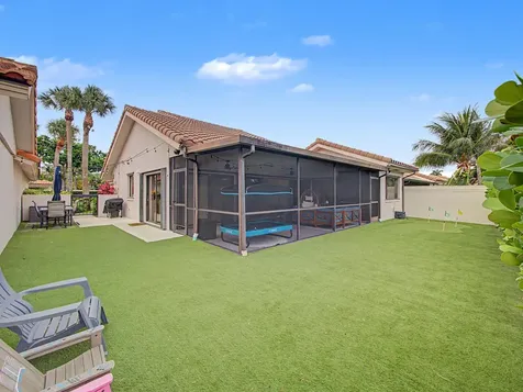 2631 Mohawk Circle West Palm Beach FL 33409