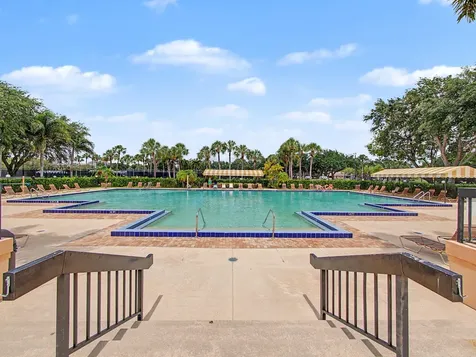 2631 Mohawk Circle West Palm Beach FL 33409