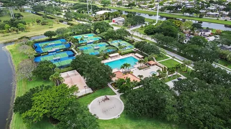 2631 Mohawk Circle West Palm Beach FL 33409