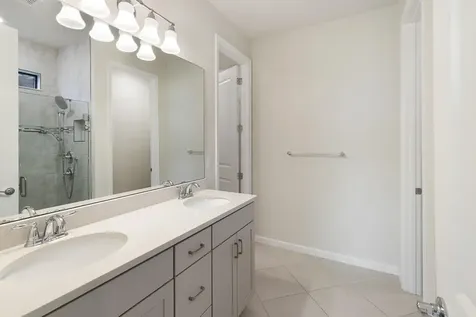 471 SE Vallarta Drive Port St Lucie FL 34984