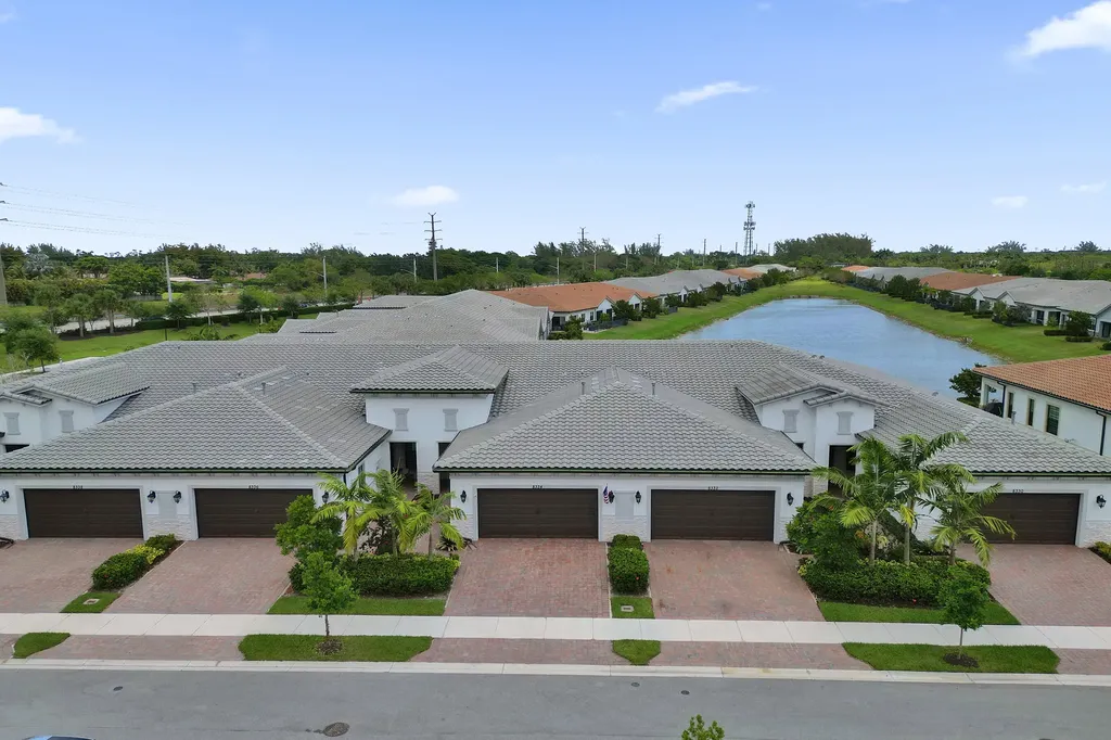 8334 W Blue Spring Drive Parkland FL 33067