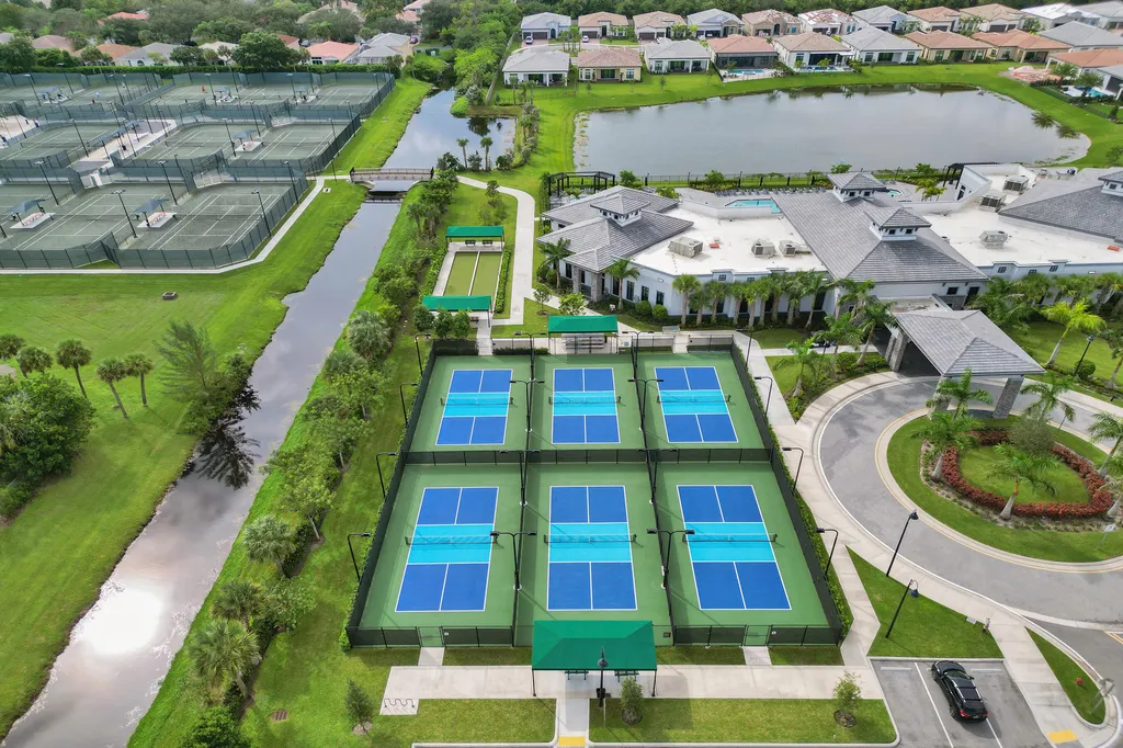8334 W Blue Spring Drive Parkland FL 33067