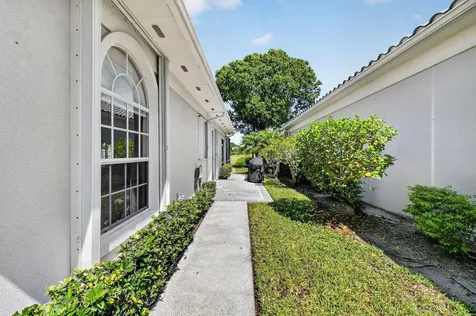 8081 SE Double Tree Drive Hobe Sound FL 33455