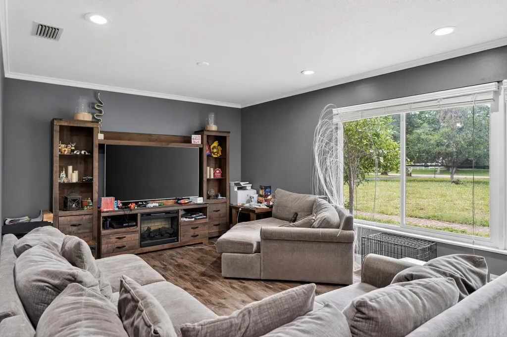 8669 Nashua Drive Palm Beach Gardens FL 33418