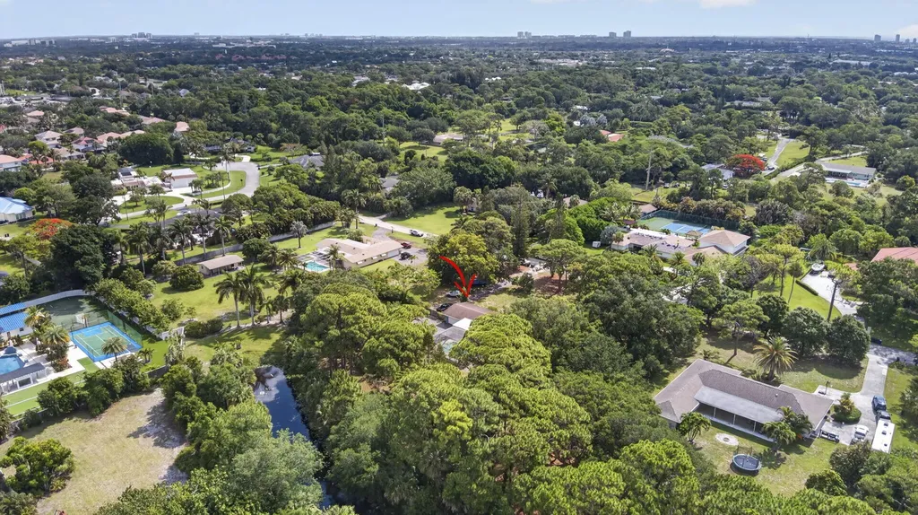 8669 Nashua Drive Palm Beach Gardens FL 33418