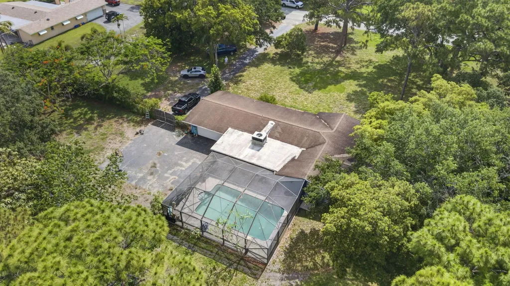 8669 Nashua Drive Palm Beach Gardens FL 33418