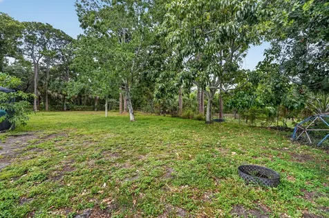 8669 Nashua Drive Palm Beach Gardens FL 33418