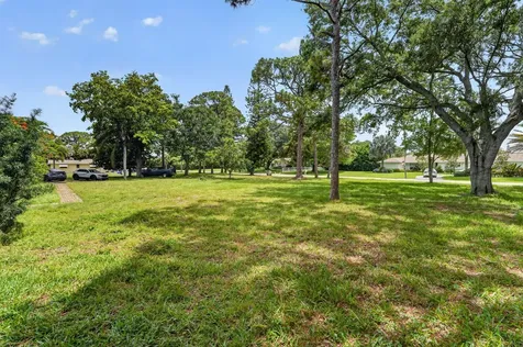 8669 Nashua Drive Palm Beach Gardens FL 33418