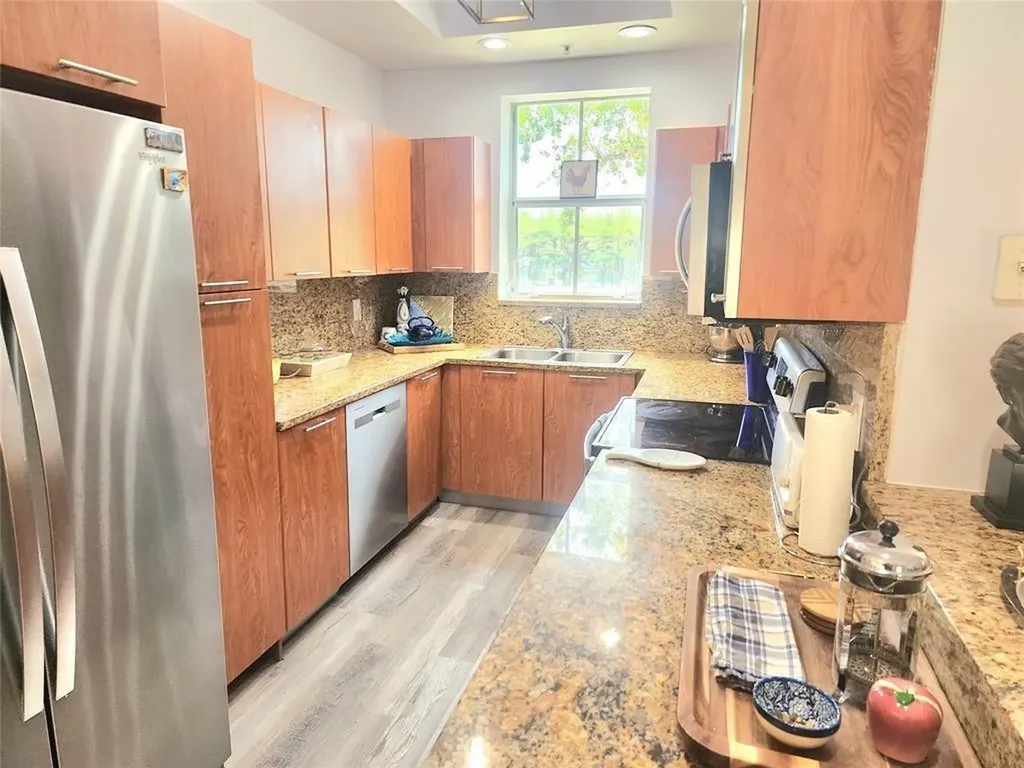 2317 Vintage Drive Lighthouse Point FL 33064