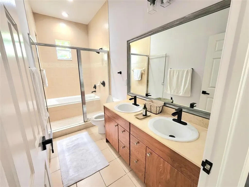 2317 Vintage Drive Lighthouse Point FL 33064