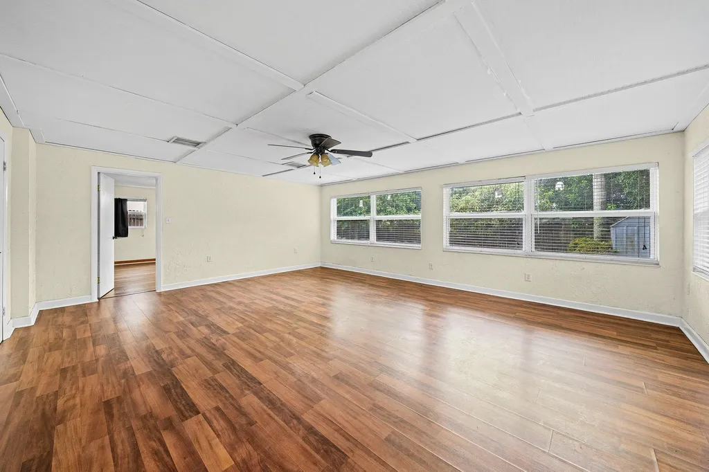 11674 Balsam Drive Royal Palm Beach FL 33411