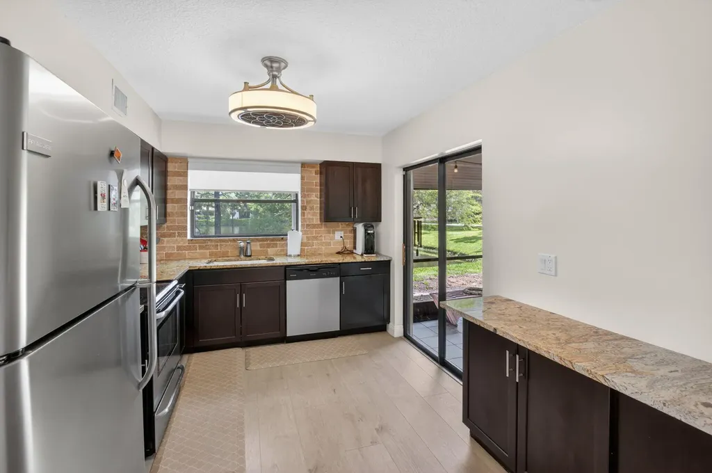 2305 Aspen Way Boynton Beach FL 33436