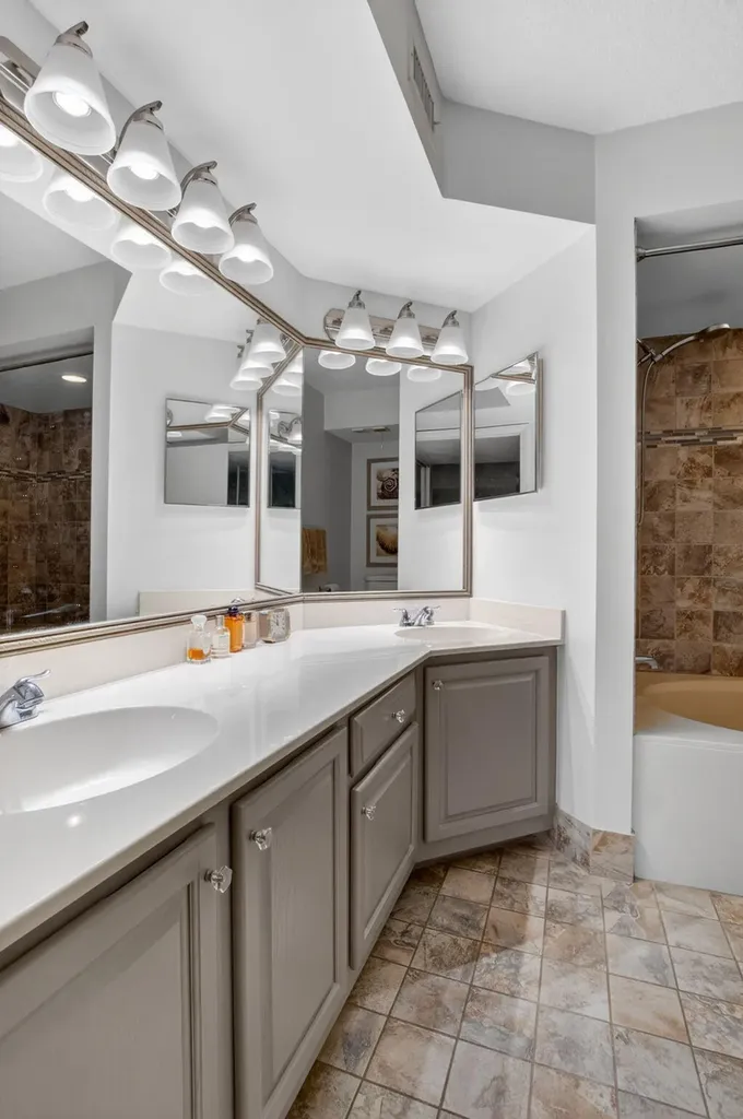 2305 Aspen Way Boynton Beach FL 33436