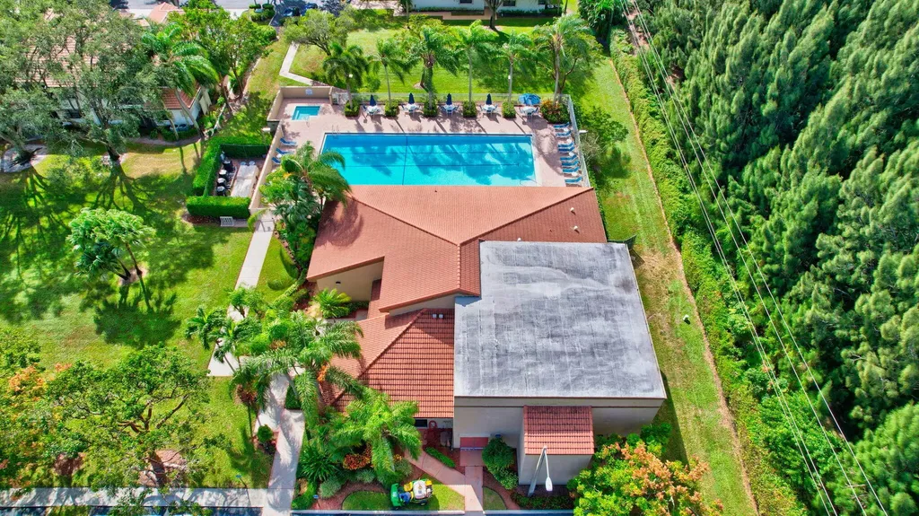2305 Aspen Way Boynton Beach FL 33436