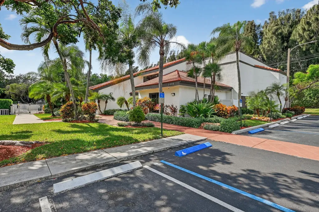 2305 Aspen Way Boynton Beach FL 33436