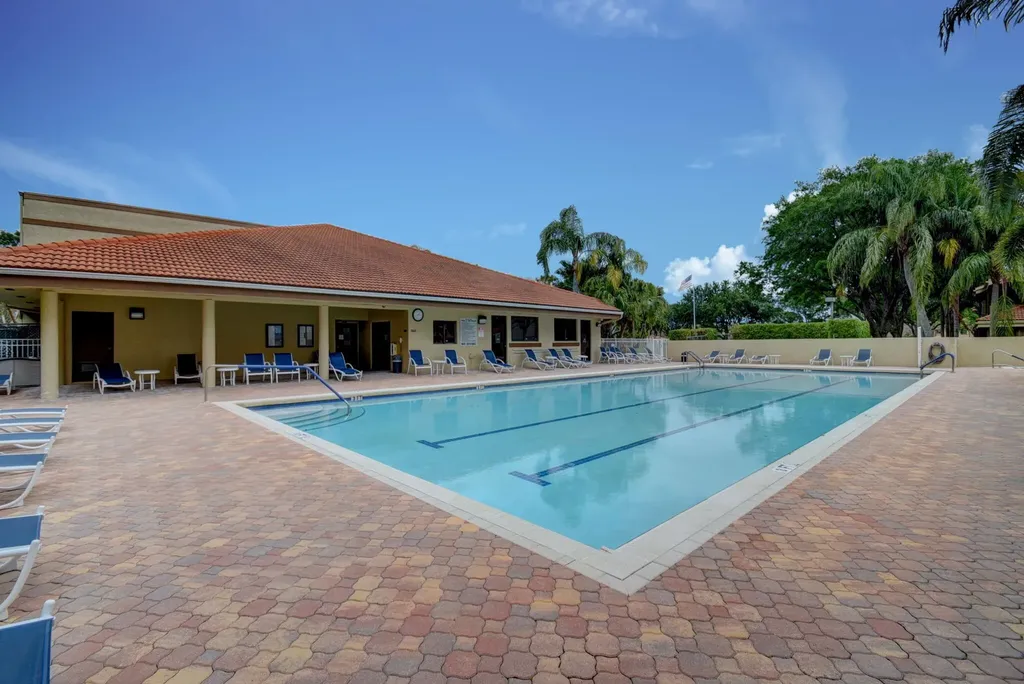 2305 Aspen Way Boynton Beach FL 33436