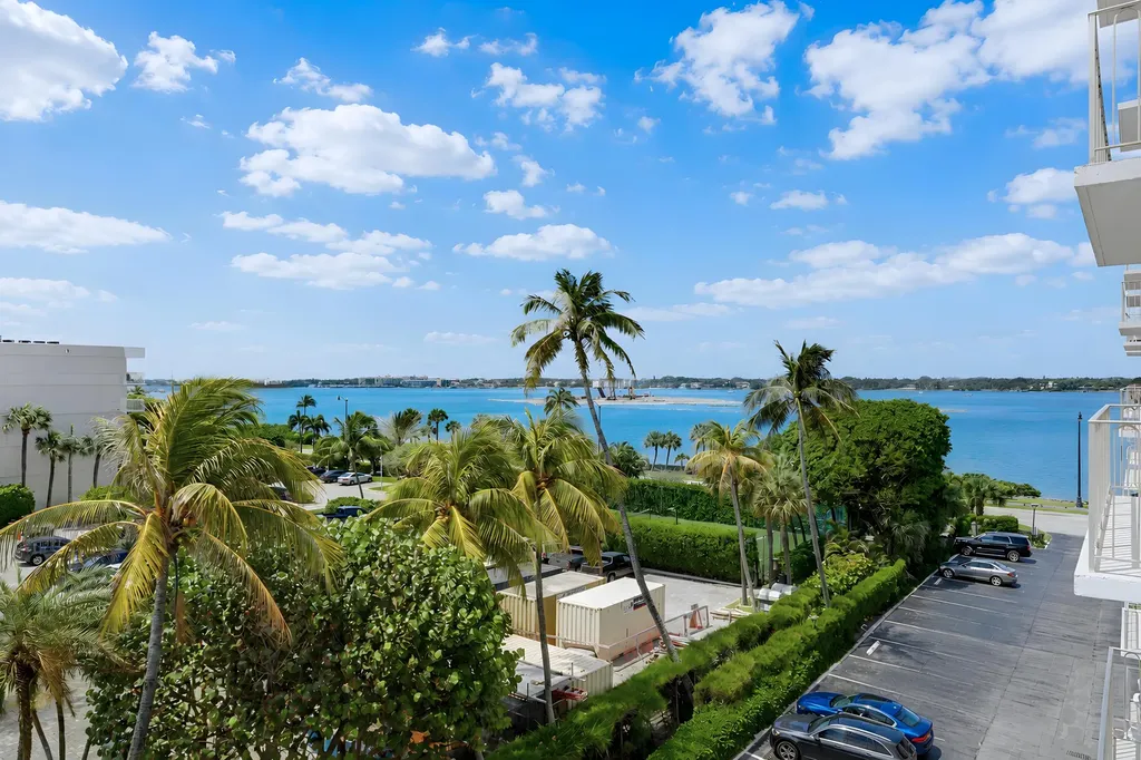 3230 S Ocean Boulevard Palm Beach FL 33480