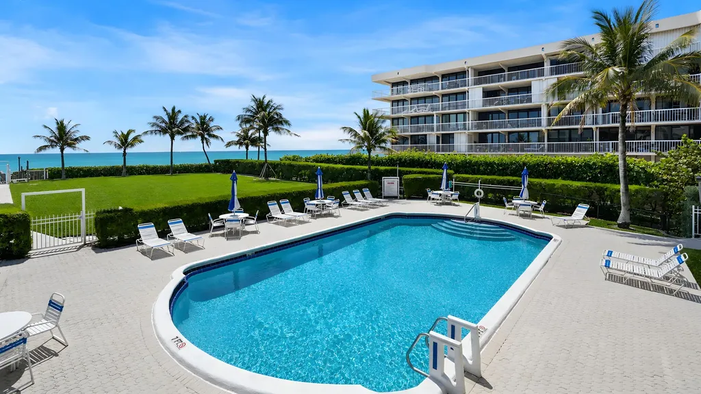 3230 S Ocean Boulevard Palm Beach FL 33480