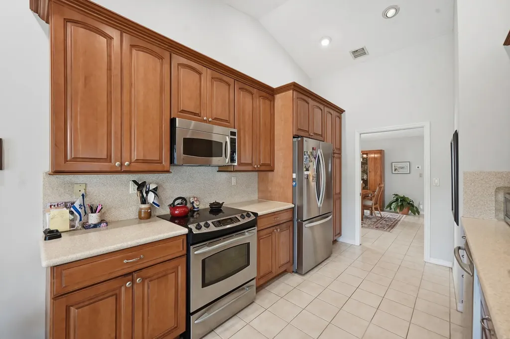 6906 Palmar Court Boca Raton FL 33433